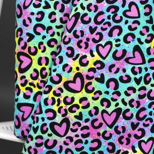 Jersey (trikå) – Leopard hjärtan pastell – Flerfärgad
