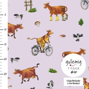 Jersey (trikå) – Ut på tur med Mamma Mu & Kråkan – Ljus lavendel (GOTS, LICENSTYG)